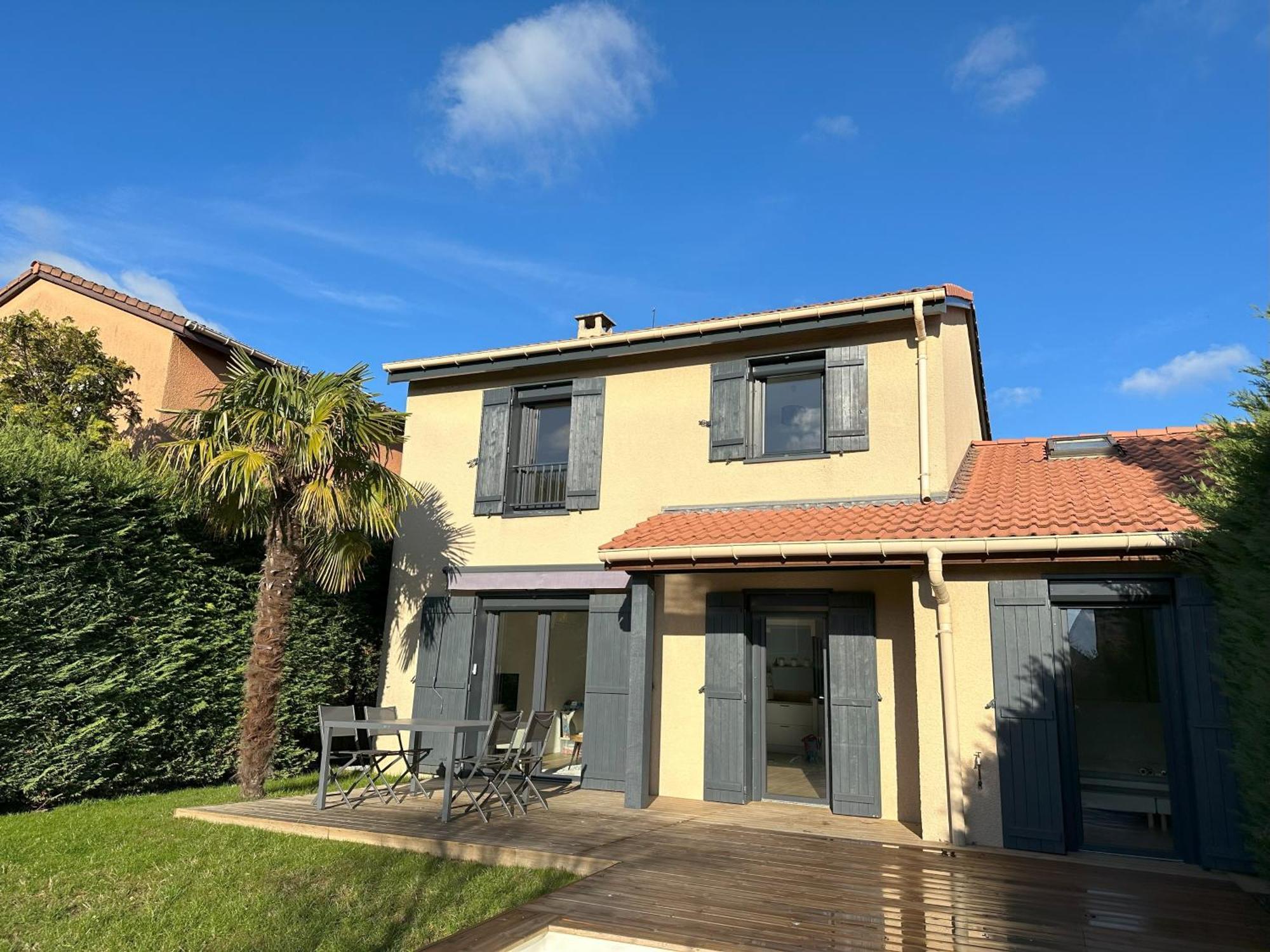 Sunny House - Villa 4 Chambres - Saint Genis Les Ollieres Exterior foto